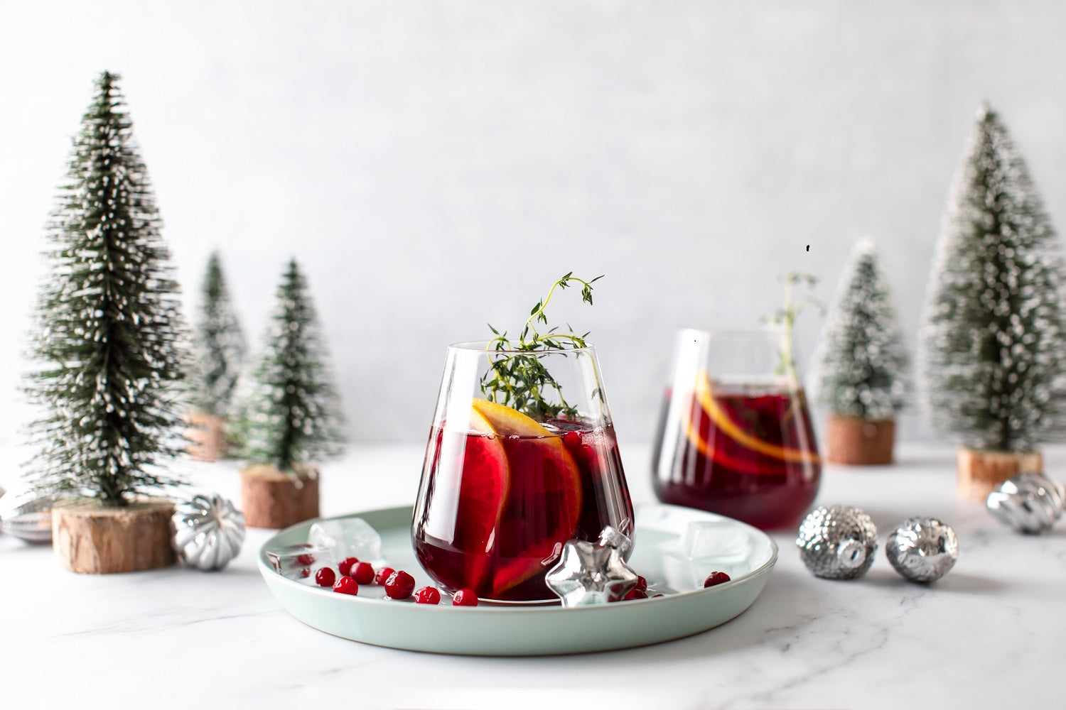 The Best Cocktails to Serve at Christmas